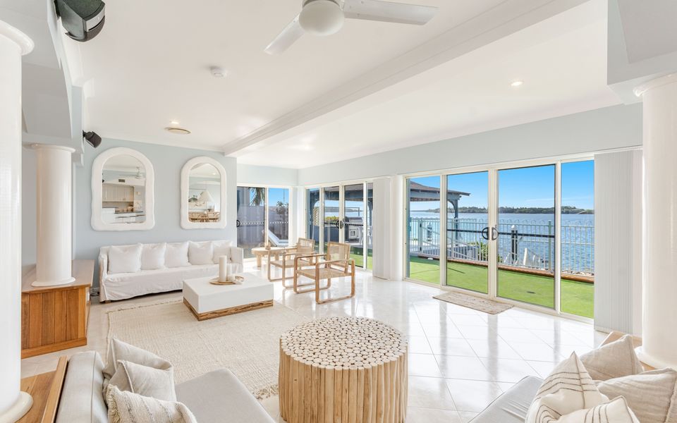 SALTY DAYZ | Designer Waterfront