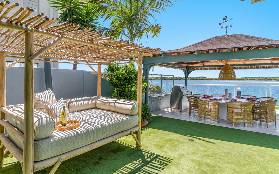 SALTY DAYZ | Designer Waterfront