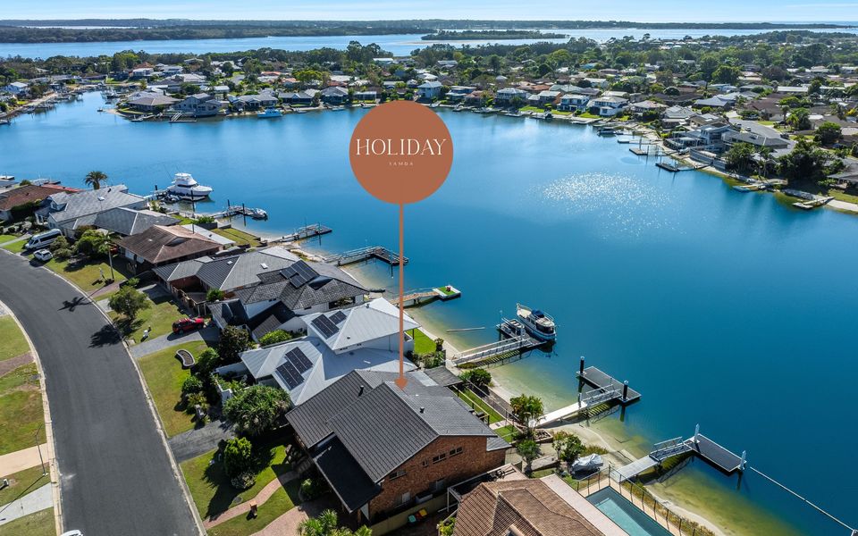 ACACIA SHORES | Waterfront
