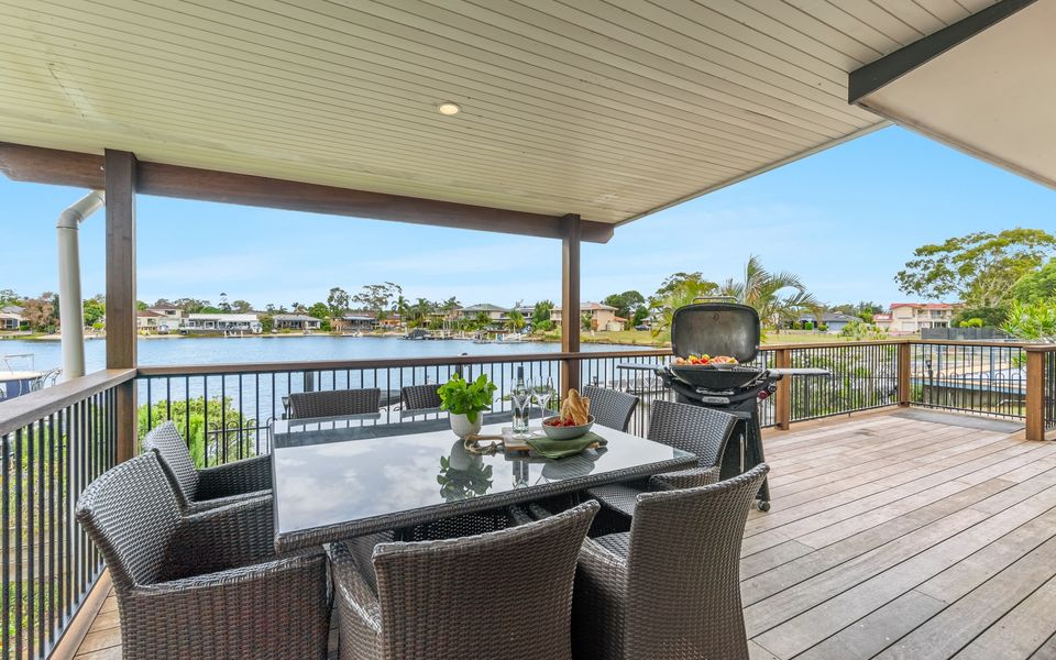 ACACIA SHORES | Waterfront