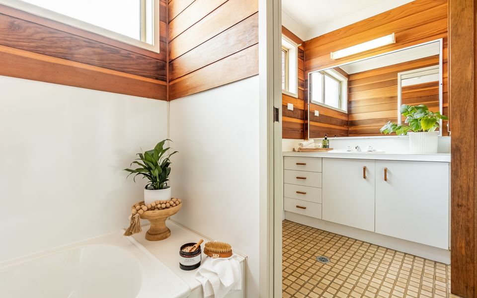 ACACIA SHORES | Waterfront