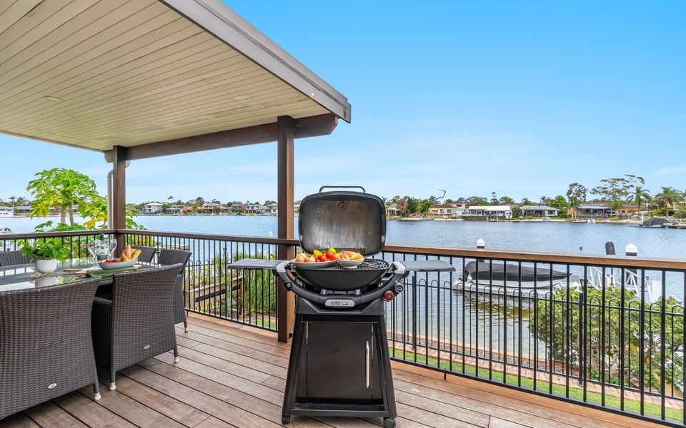 ACACIA SHORES | Waterfront