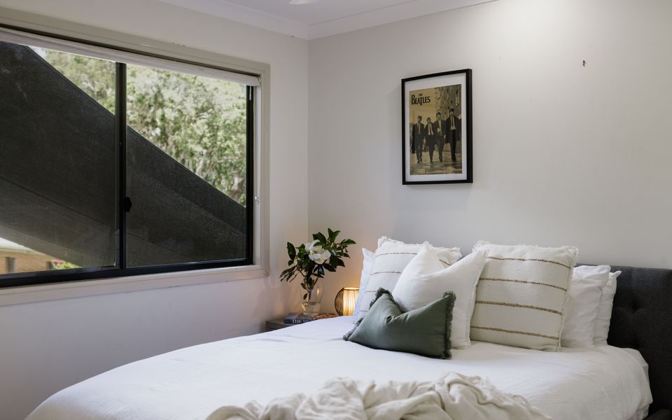 BAYVIEW BEACH HOUSE | Pet Friendly home with a pool