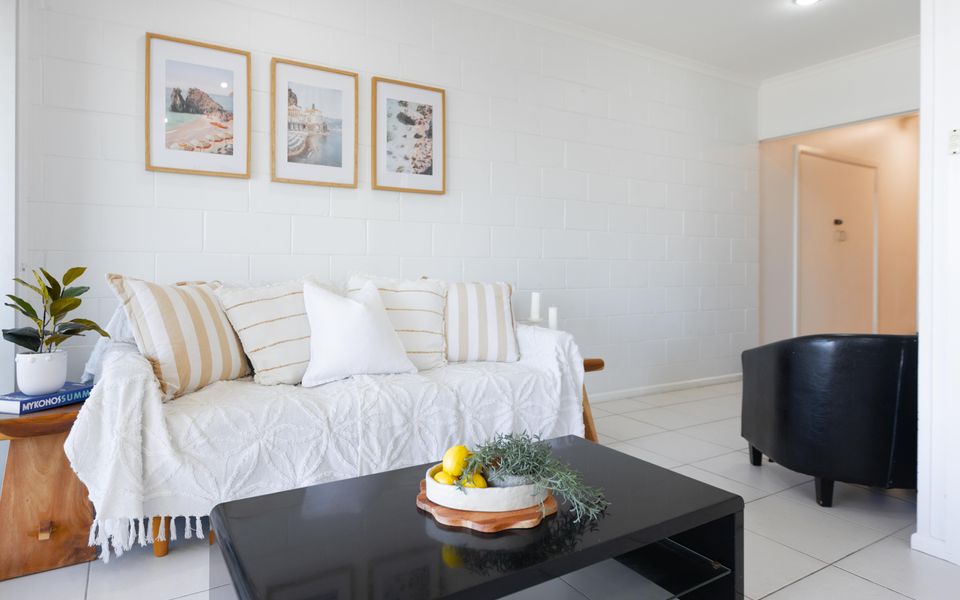 BOOROLONG 3 | Million dollar views on a budget