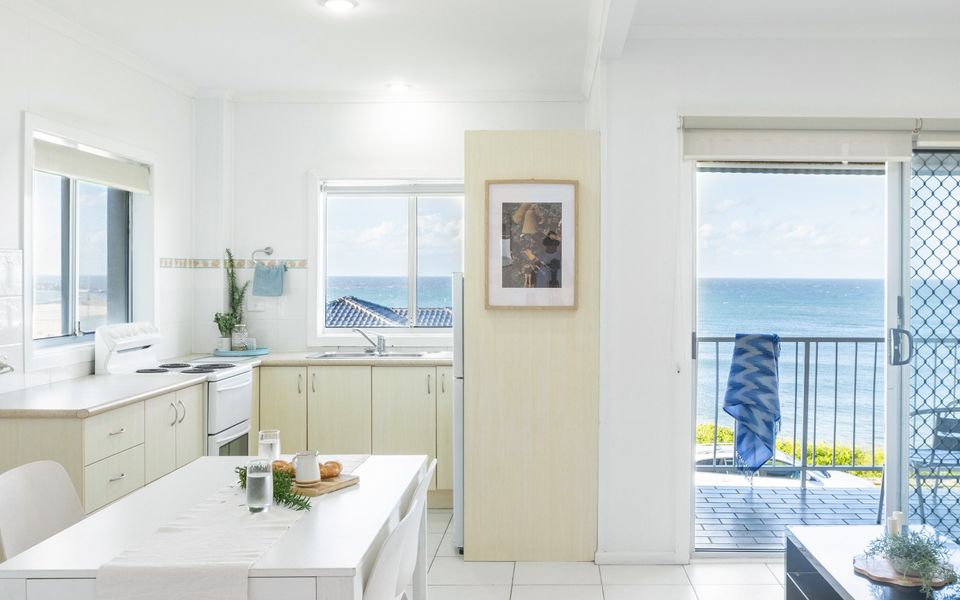 BOOROLONG 3 | Million dollar views on a budget