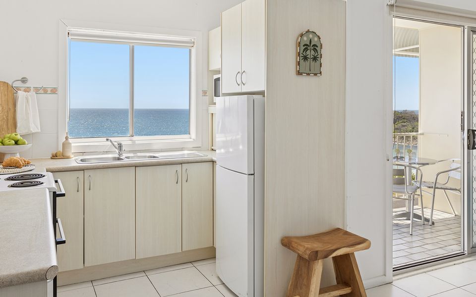 BOOROLONG 3 – Million Dollar Views on a Budget | Holiday Yamba