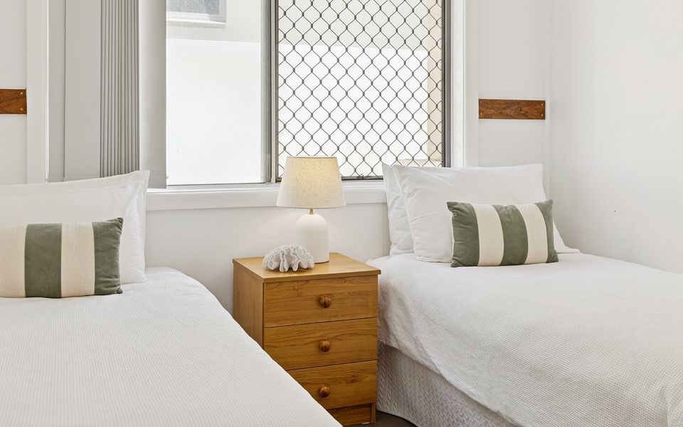 BOOROLONG 3 – Million Dollar Views on a Budget | Holiday Yamba