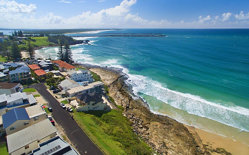 BOOROLONG 3 | Million dollar views on a budget