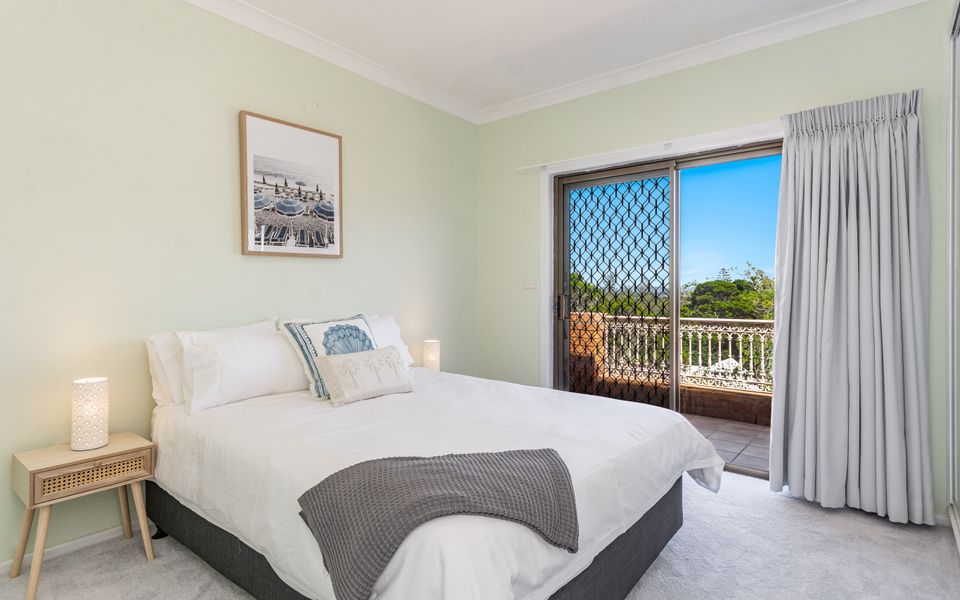 HIGH ON HILL | Big, Bold & Beautiful