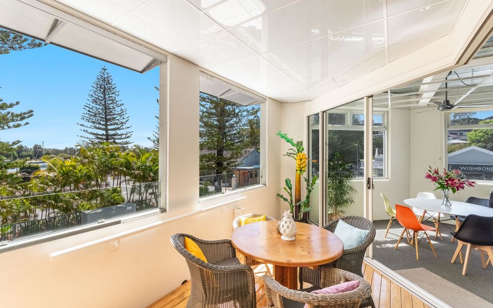 THE RITZ | In the Heart of Town