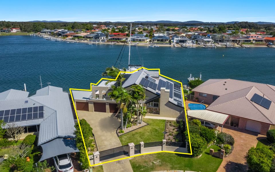 TECOMA 3 | Most Popular Waterfront
