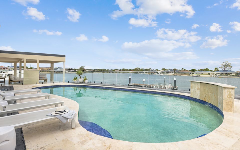 TECOMA 3 | Most Popular Waterfront