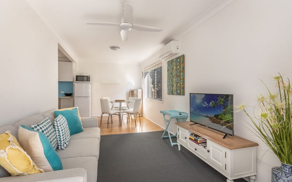 SEAWEST 1 | Entrance Harbour Street