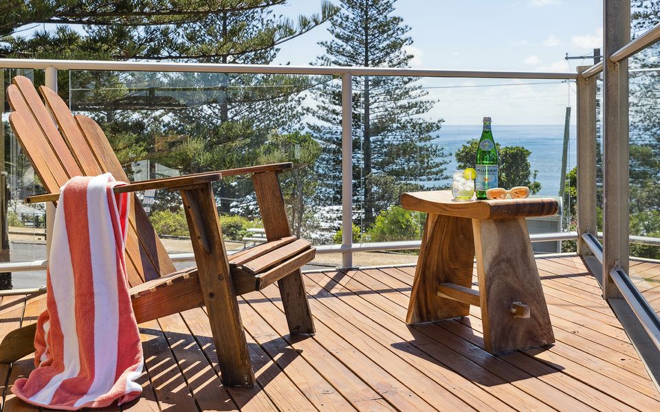 SEASPRAY 1 | Stones throw from Main Beach