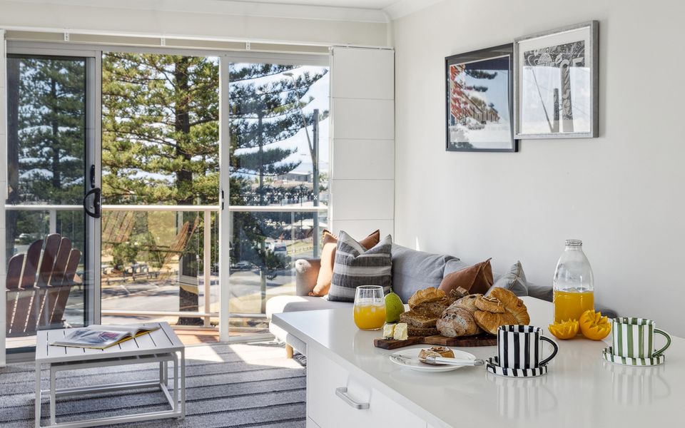 SEASPRAY 1 | Stones throw from Main Beach