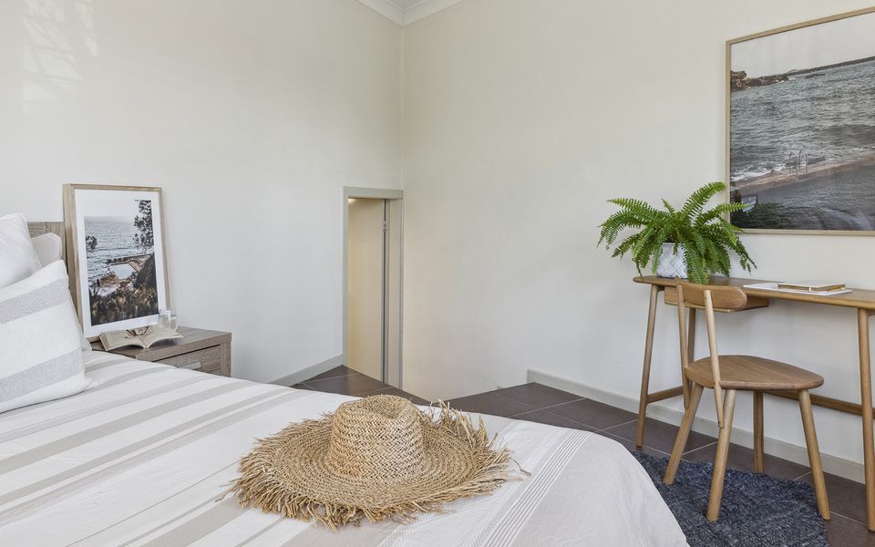 SEASPRAY 1 | Stones throw from Main Beach