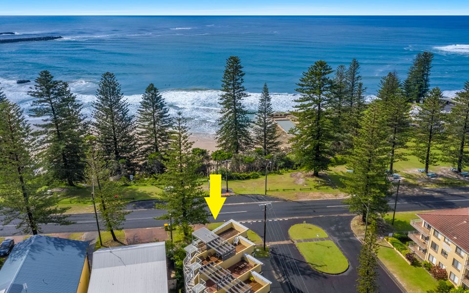SEASPRAY 1 | Stones throw from Main Beach