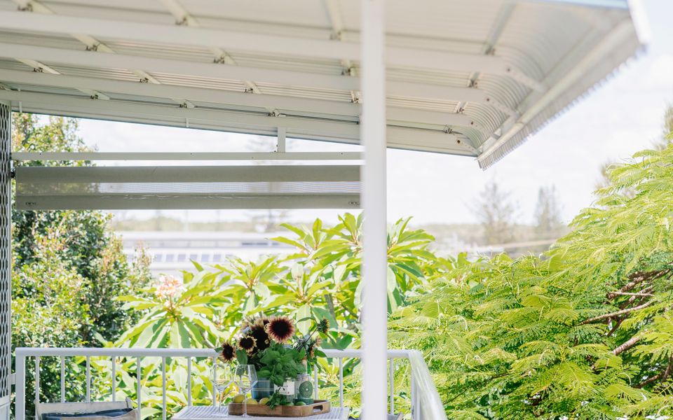 SHARON – Pet Friendly Beach Cottage in Town