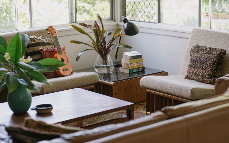 SHARON – Pet Friendly Beach Cottage in Town