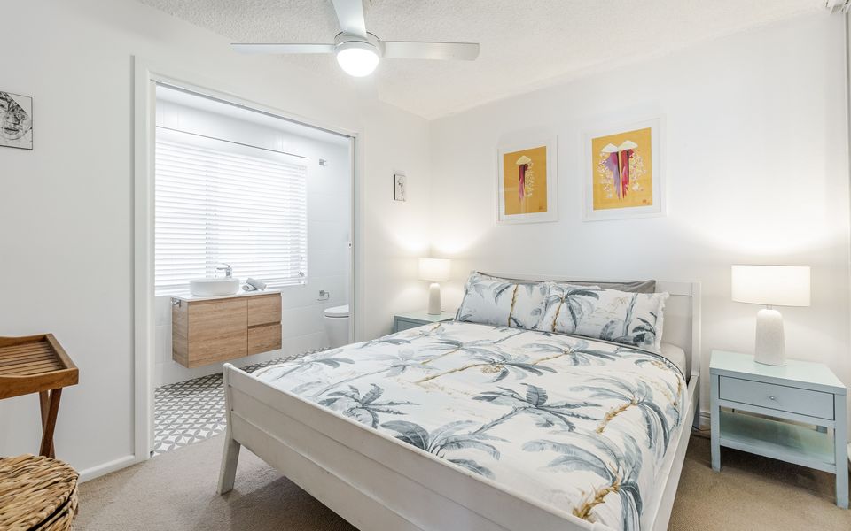 YAMBA 58 | Modern Apartment with Ocean Views