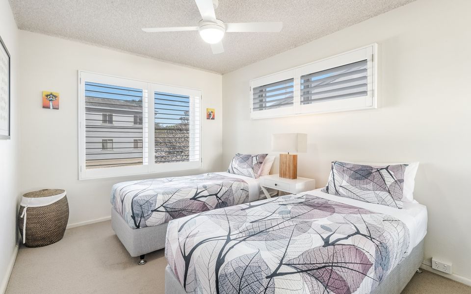 YAMBA 58 | Modern Apartment with Ocean Views