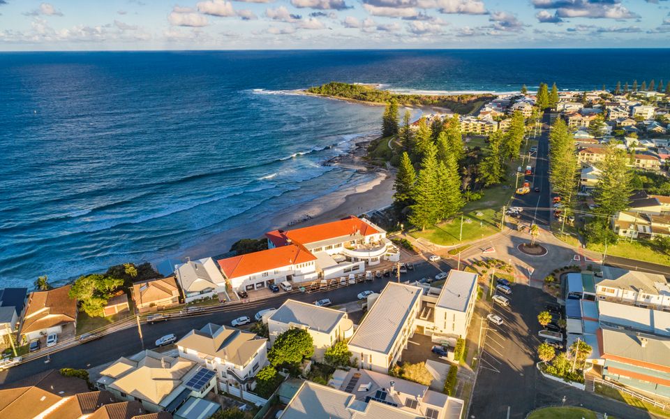 BELLA BAY (FOUR BEDROOM HOME) | Prime Location