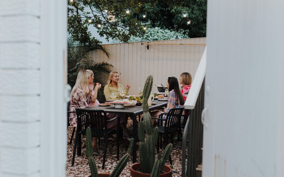 BELLA BAY 2 (UPSTAIRS) | Prime Location