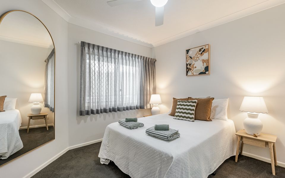 LA RONDE 2 | Hear the Surf