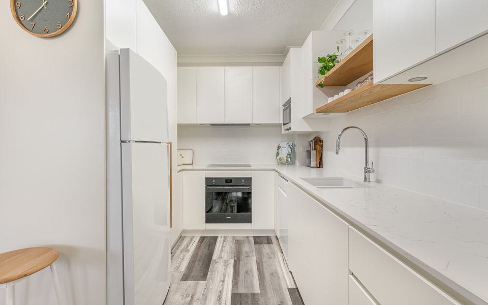 LA RONDE 2 | Hear the Surf