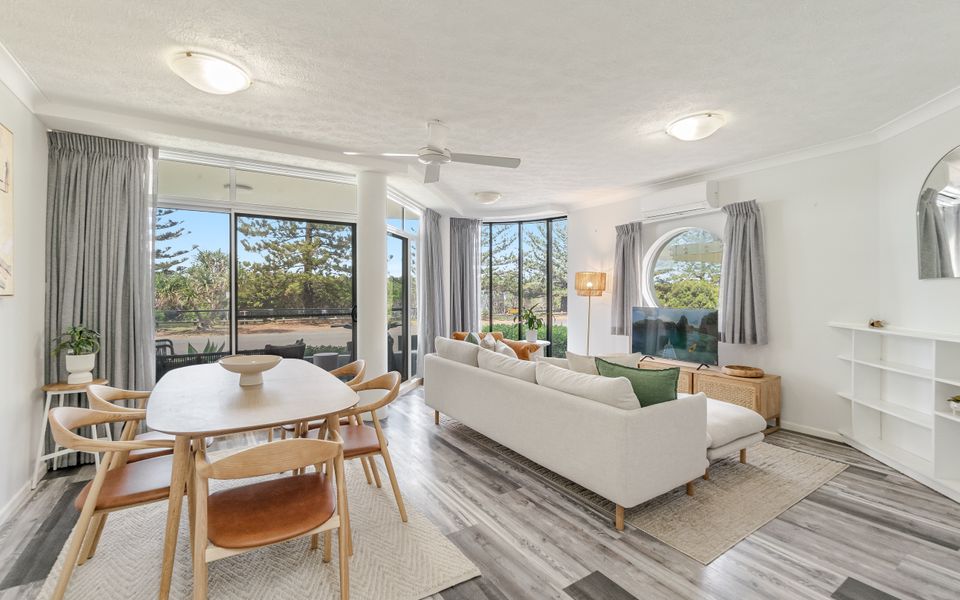 LA RONDE 2 | Hear the Surf