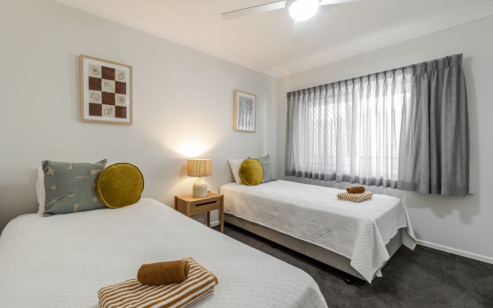 LA RONDE 2 | Hear the Surf