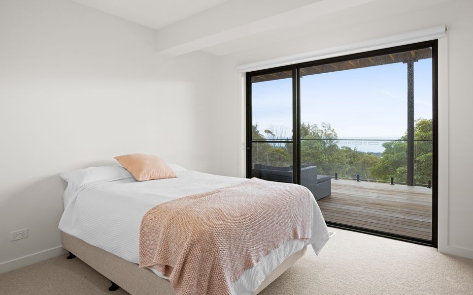 McCrae Views - 4 Bedroom Holiday House