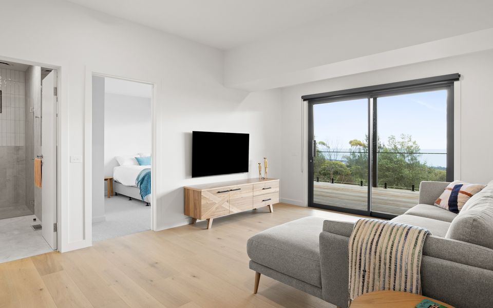 McCrae Views - 4 Bedroom Holiday House