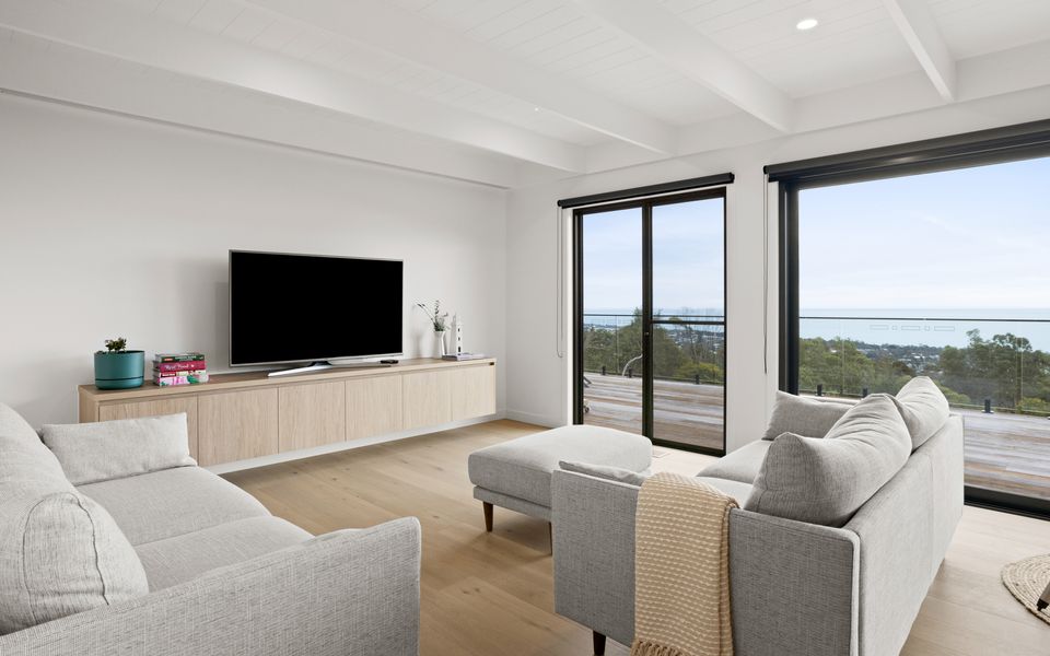 McCrae Views - 4 Bedroom Holiday House