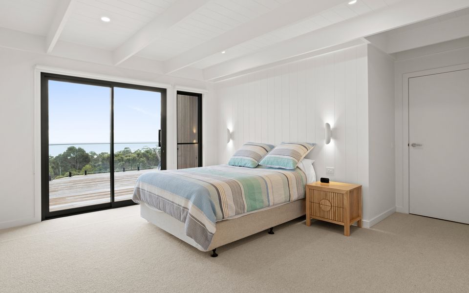 McCrae Views - 4 Bedroom Holiday House