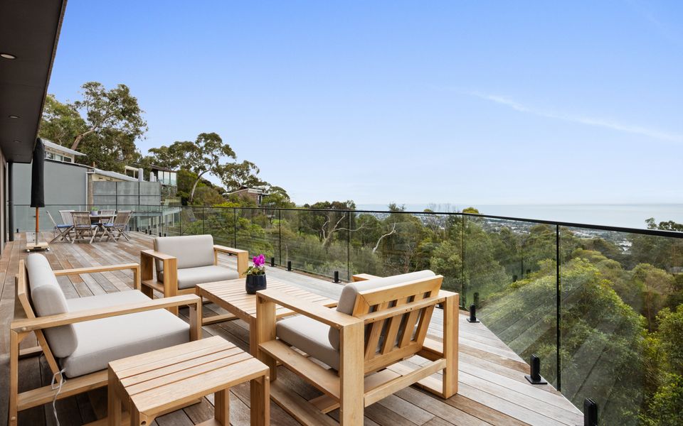 McCrae Views - 4 Bedroom Holiday House