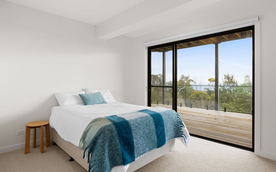 McCrae Views - 4 Bedroom Holiday House