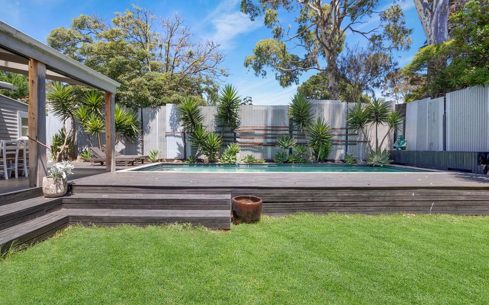Cronulla - Old Mt Martha With A Modern Touch - Swimming Pool - walk to South Beach