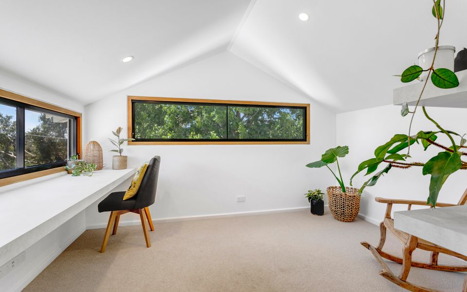 Cronulla - Old Mt Martha With A Modern Touch - Swimming Pool - walk to South Beach