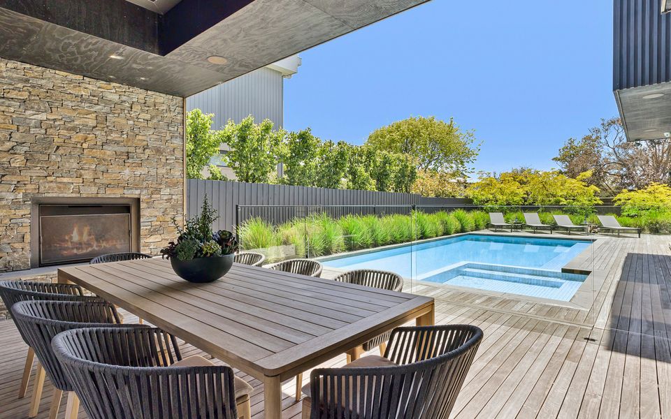 Designer House by the Village and Beach