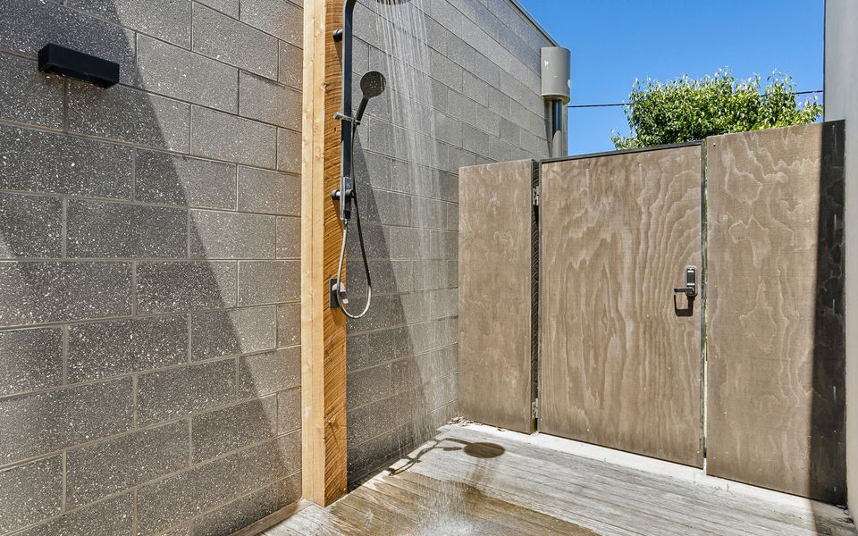 Designer House by the Village and Beach