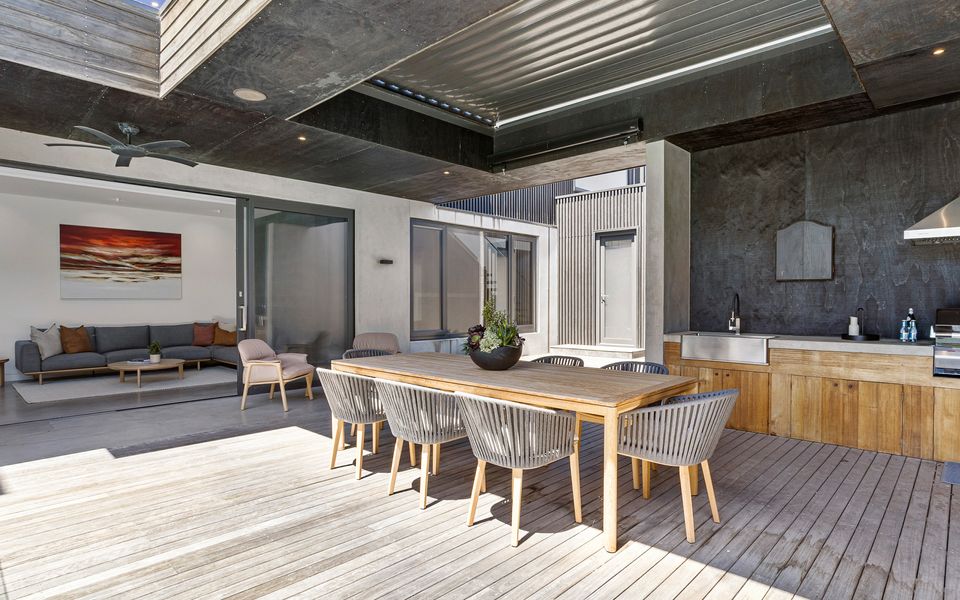 Designer House by the Village and Beach