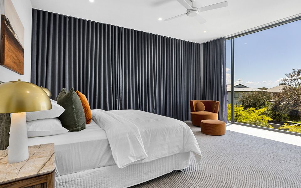 Designer House by the Village and Beach