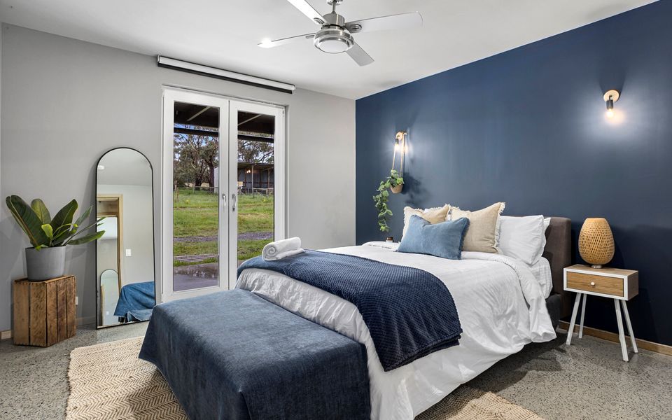 Pepper Paddocks - Warehouse meets Farm