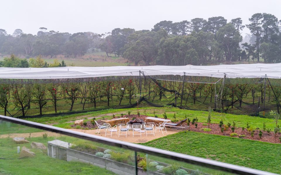 Pepper Paddocks - Warehouse meets Farm Winter Special - stay 2 or more nights and get an extra night for Free ! Available May 2026 - August 2026