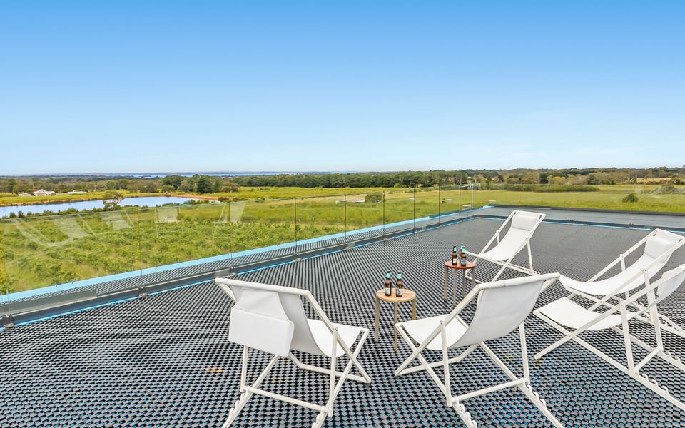 Pepper Paddocks - Warehouse meets Farm