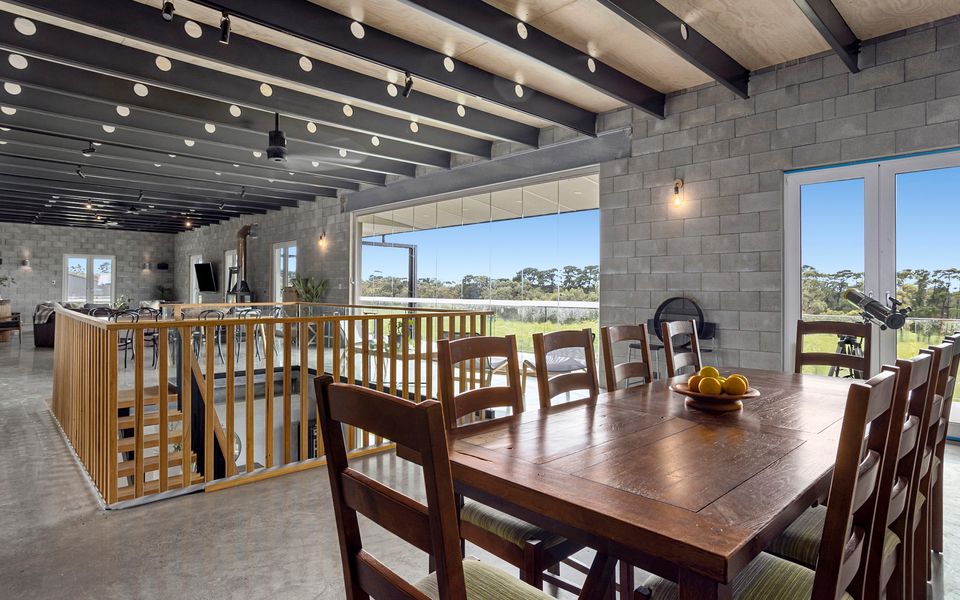 Pepper Paddocks - Warehouse meets Farm