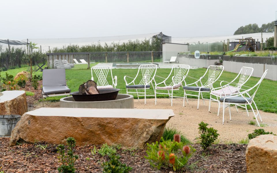 Pepper Paddocks - Warehouse meets Farm Winter Special - stay 2 or more nights and get an extra night for Free ! Available May 2026 - August 2026