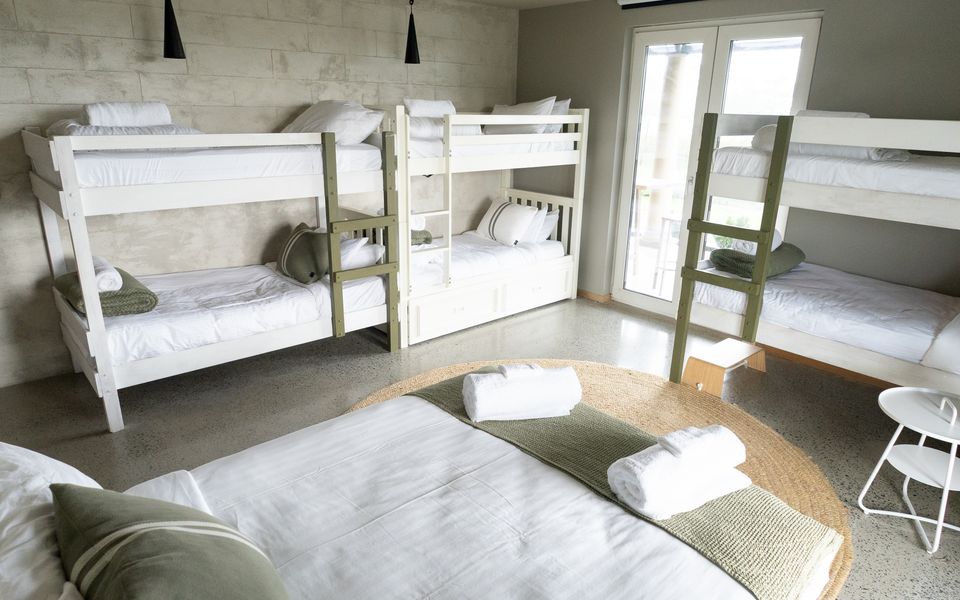 Pepper Paddocks - Warehouse meets Farm Winter Special - stay 2 or more nights and get an extra night for Free ! Available May 2026 - August 2026
