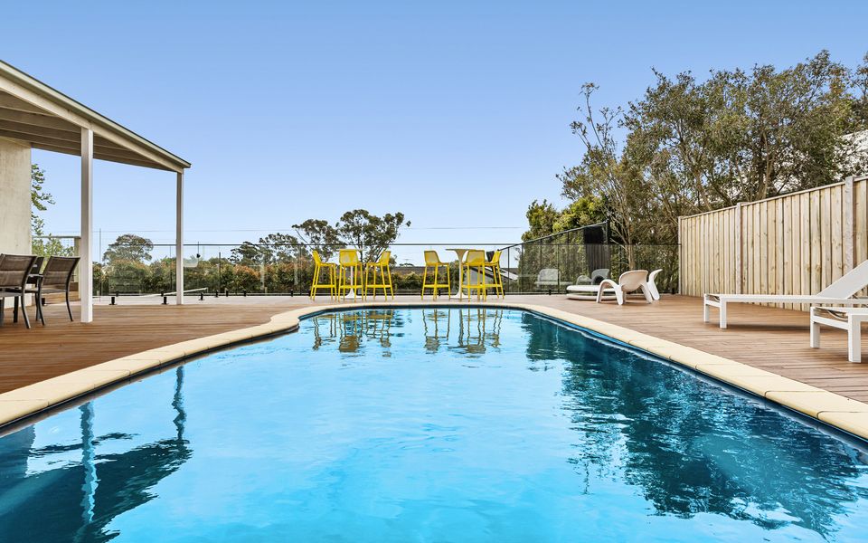 Tennis, Swimming and Outdoor Entertaining